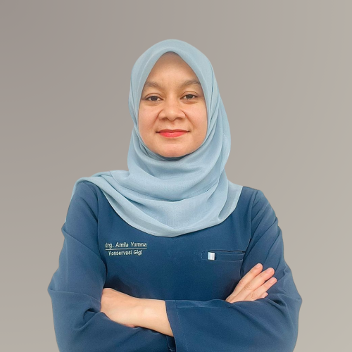 drg. Amila Yumna (Residen Konservasi Gigi)